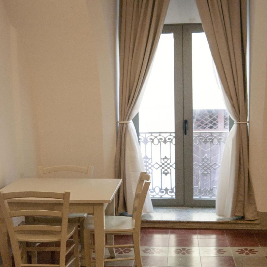 Le Finestre Su Porta Carrese - Luxury Rooms Matino Exteriör bild