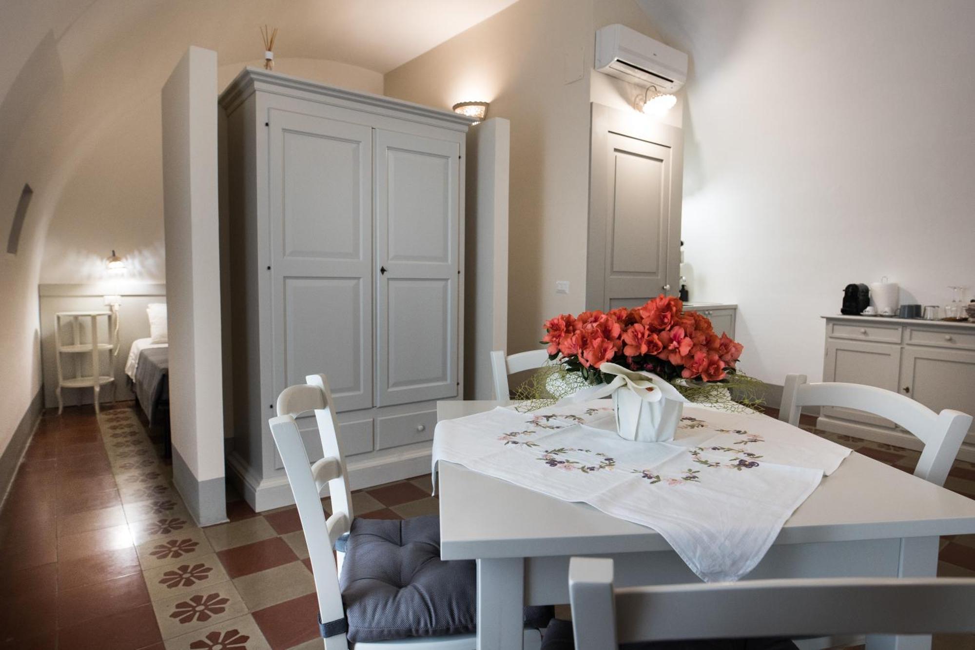 Le Finestre Su Porta Carrese - Luxury Rooms Matino Exteriör bild