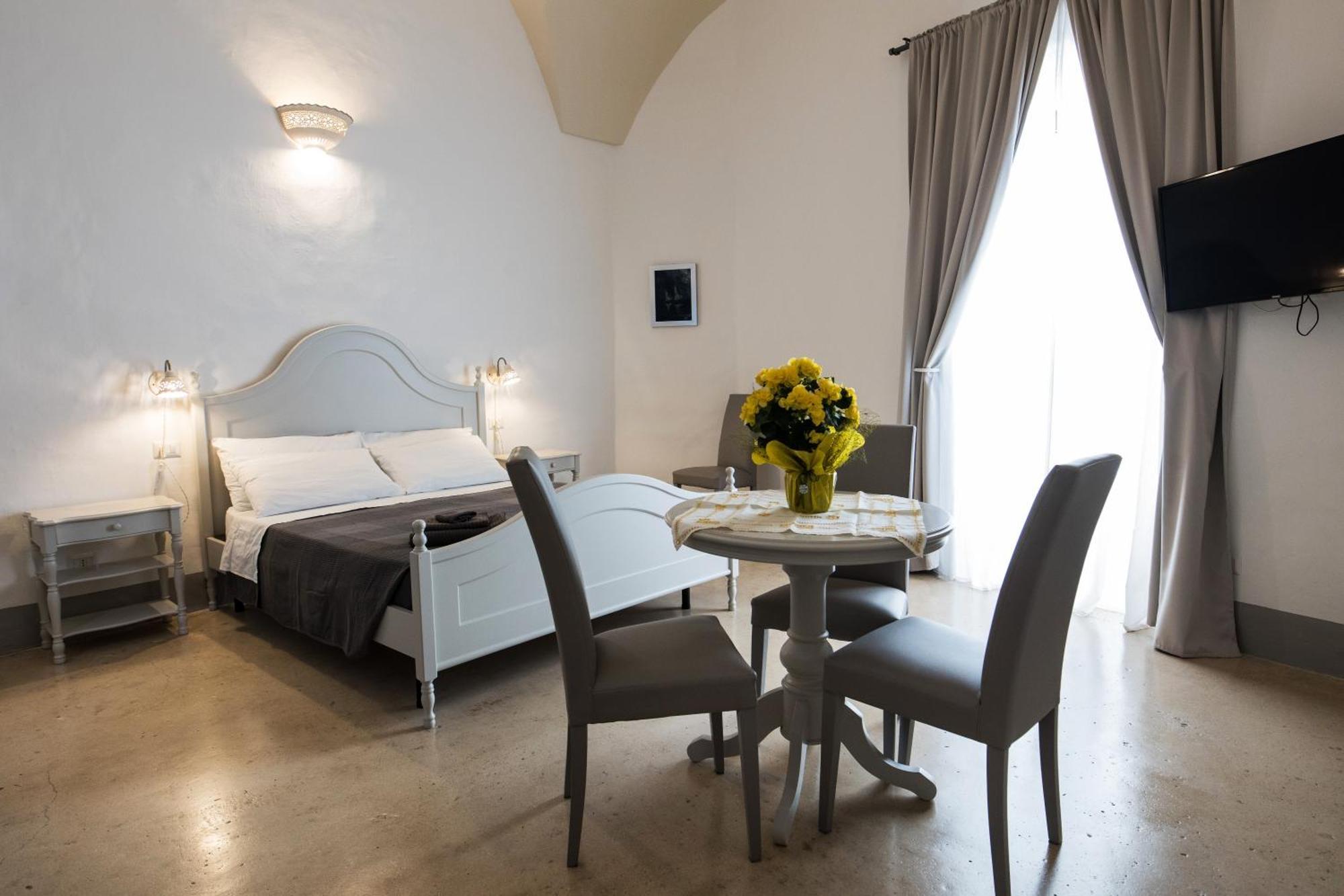 Le Finestre Su Porta Carrese - Luxury Rooms Matino Exteriör bild